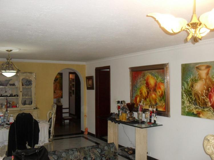 EXCELENTE APARTAMENTO ESPECTACULAR VISTA   $ 365.000.000.00 EN SANTA BARBARA ¡