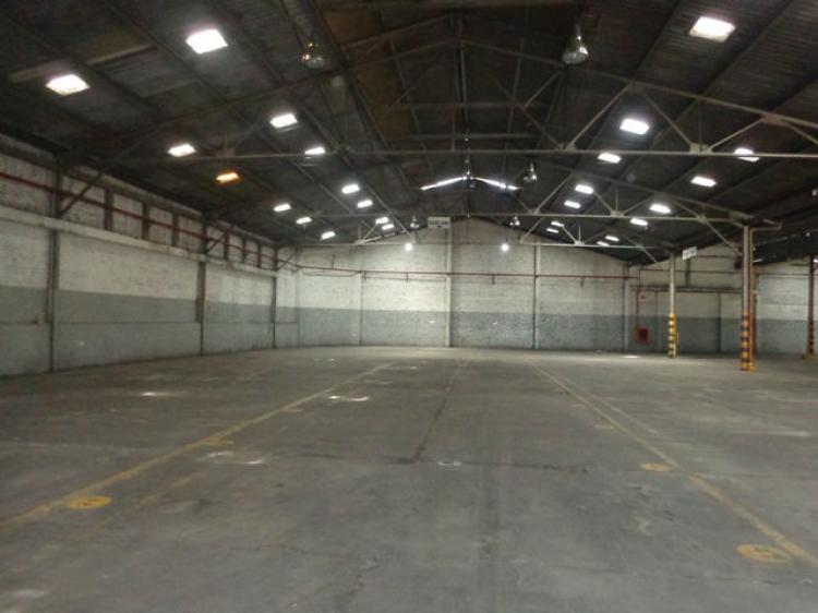 Bodega Alquilo En Conjunto 1.500 Ms2, $16.500.000 Cali Industrial Y/O Almacenamiento