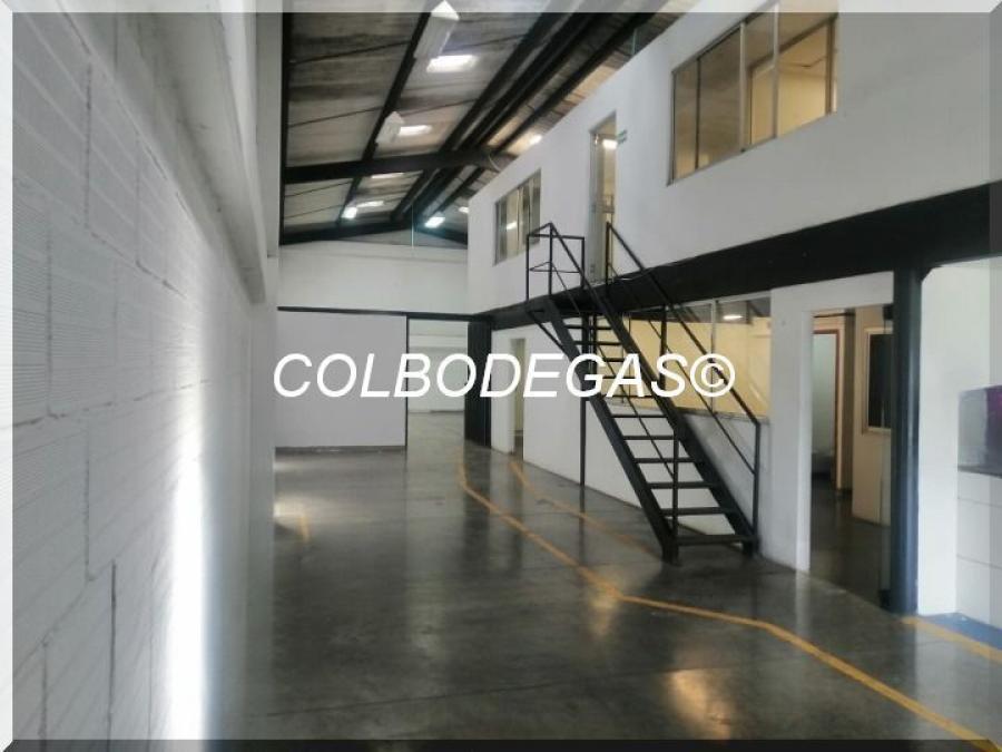 Foto Bodega en Arriendo en Dosquebradas, Risaralda - $ 6.500.000 - BOA202501 - BienesOnLine