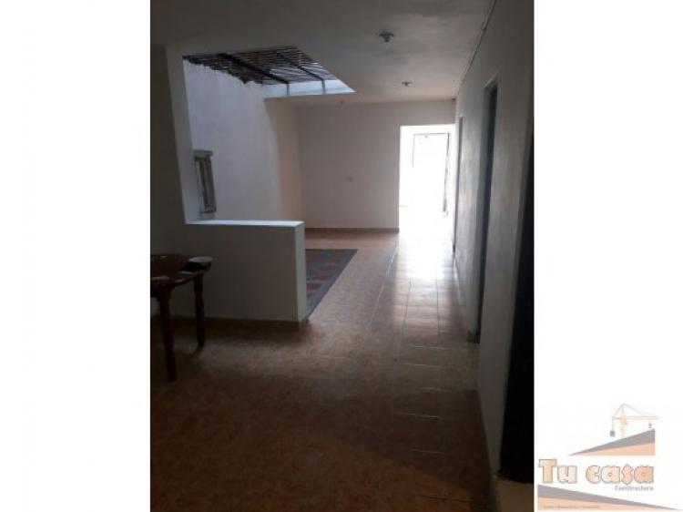 CASA 160M2 A REMODELAR LA ESTRELLA. ASI ES TU CASA