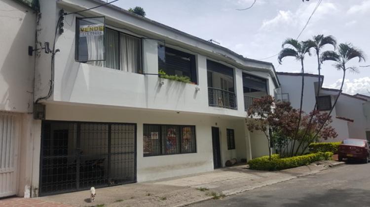 Foto Casa en Venta en Ibagué, Tolima - $ 380.000.000 - CAV145272 - BienesOnLine