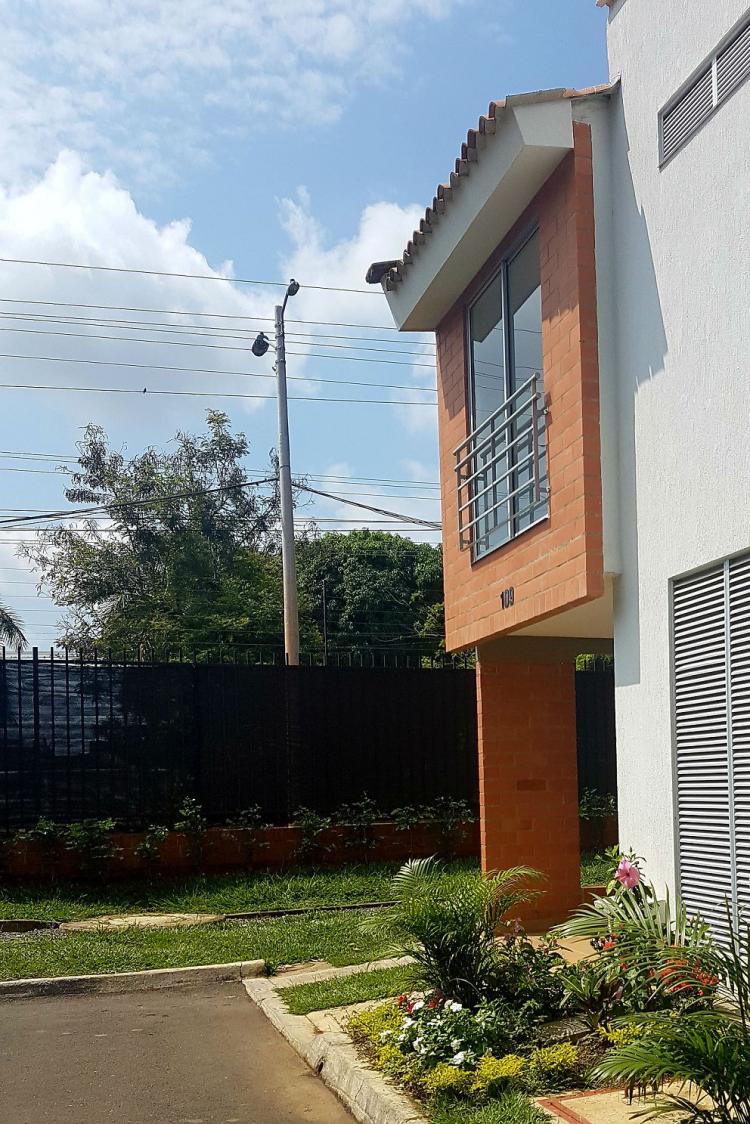 Foto Casa en Venta en Unidad residencial Hacienda el Pino, Jamundí, Valle del Cauca - $ 255.000.000 - CAV137350 - BienesOnLine