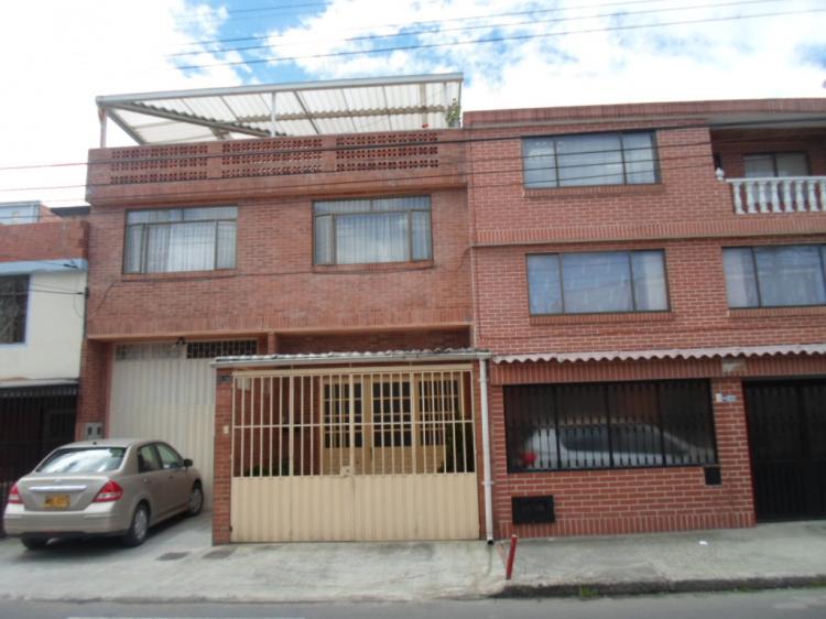Foto Casa en Venta en TABORA, Engativá, Bogota D.C - $ 850.000.000 - CAV161707 - BienesOnLine