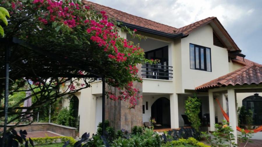 Foto Casa en Venta en Playa Rica, Dosquebradas, Risaralda - $ 850.000.000 - CAV179880 - BienesOnLine