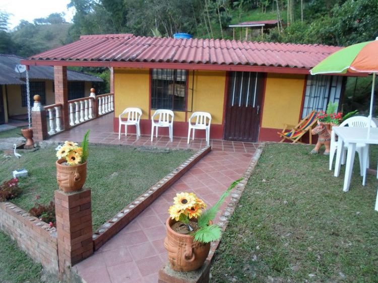 Foto Casa en Venta en vereda Ucrania, via sasaima,  a 5 minutos de la Ve, La Vega, Cundinamarca - $ 410.000.000 - CAV118263 - BienesOnLine