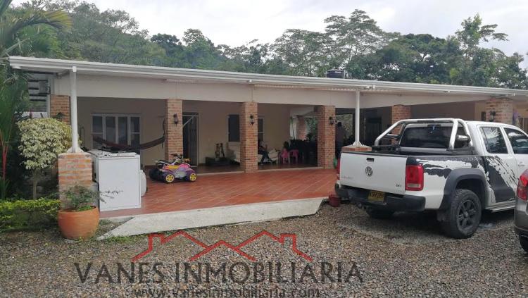 Foto Casa en Venta en Villavicencio, Villavicencio, Meta - $ 850.000.000 - CAV146036 - BienesOnLine