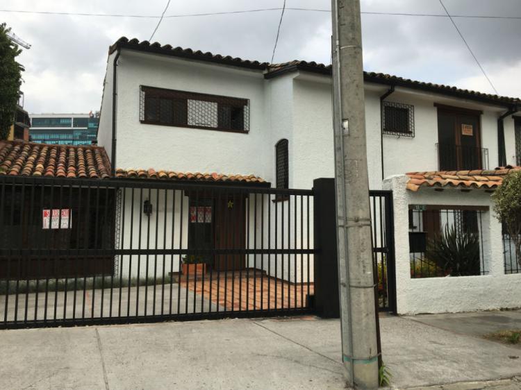 Foto Casa en Arriendo en Sta Ana Occidental, Usaquén, Bogota D.C - $ 6.500.000 - CAA143488 - BienesOnLine