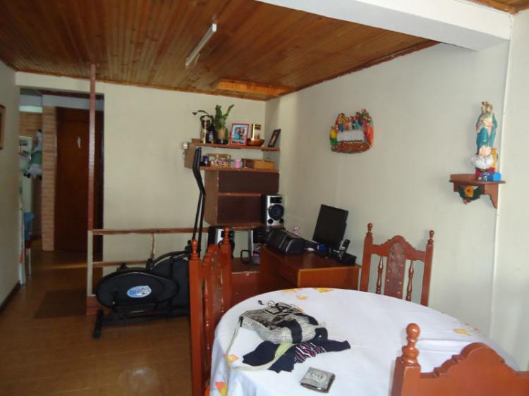 CASA CON RENTA - LA CAROLITA - $115.000.000