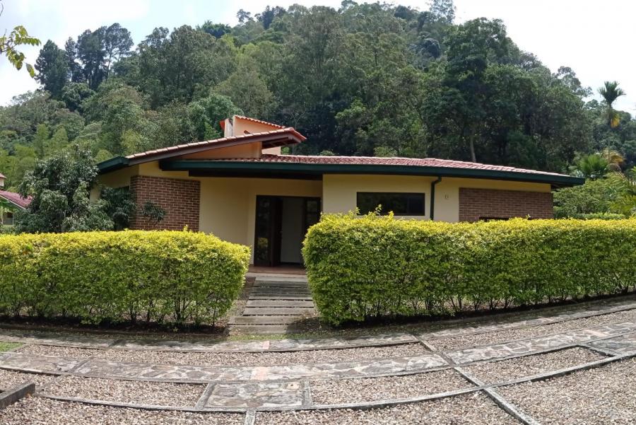 Foto Casa en Venta en La Vega, Cundinamarca - $ 1.050.000.000 - CAV188746 - BienesOnLine