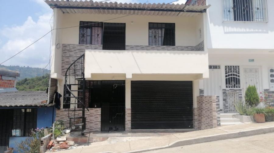 Foto Casa en Venta en El Nogal, Bucaramanga, Santander - $ 180.000.000 - CAV203896 - BienesOnLine