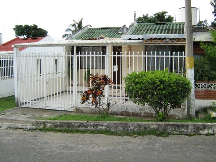 Vendo hermosa casa en LA MESA-Cundinamarca!!