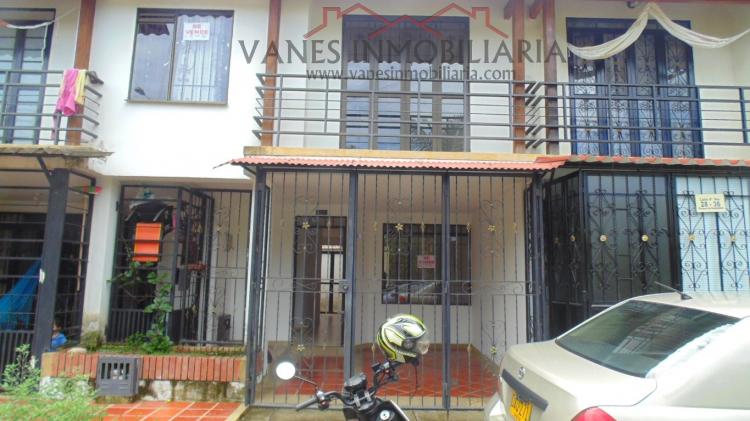 Foto Casa en Venta en Villavicencio, Villavicencio, Meta - $ 180.000.000 - CAV145204 - BienesOnLine