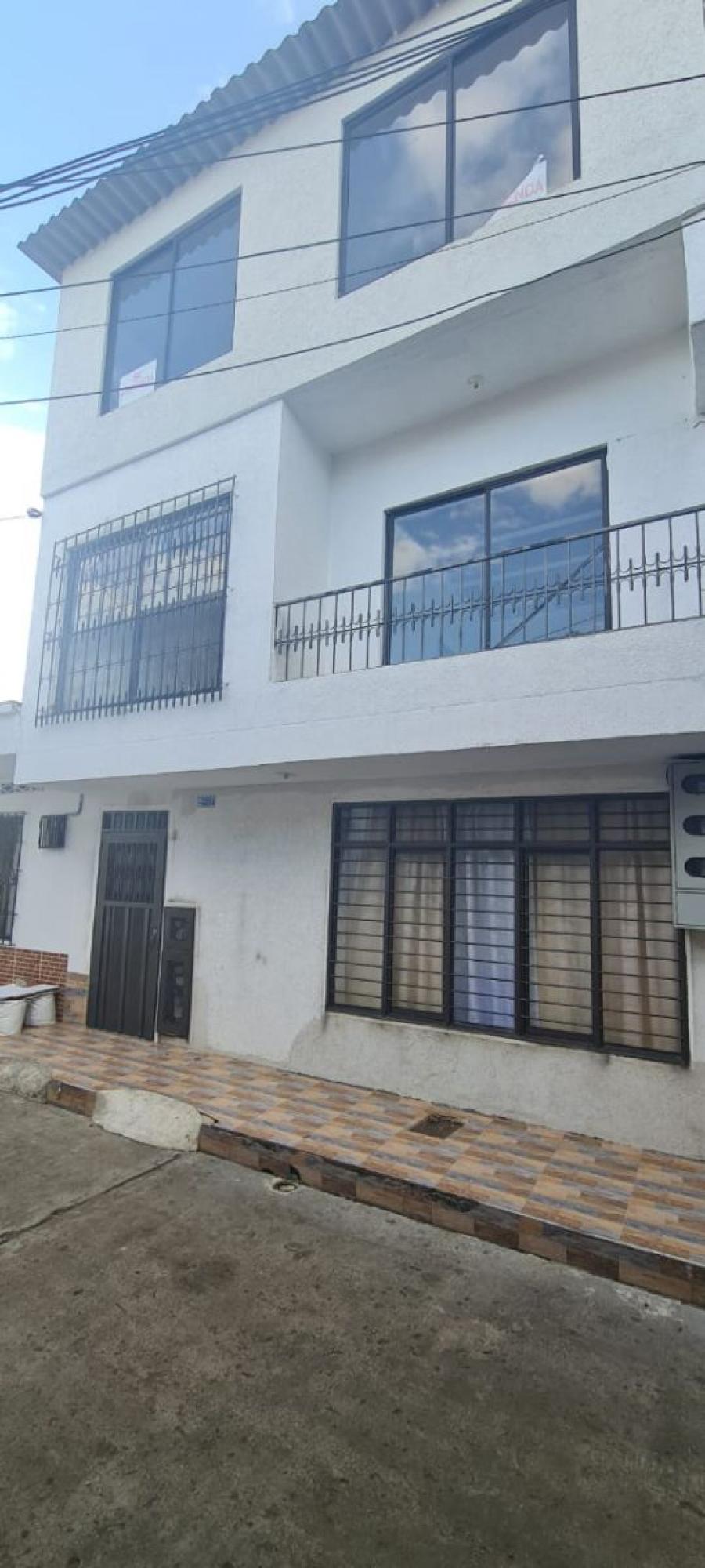 Foto Casa en Venta en alferez real, jamundi, Valle del Cauca - $ 228.000.000 - CAV207370 - BienesOnLine