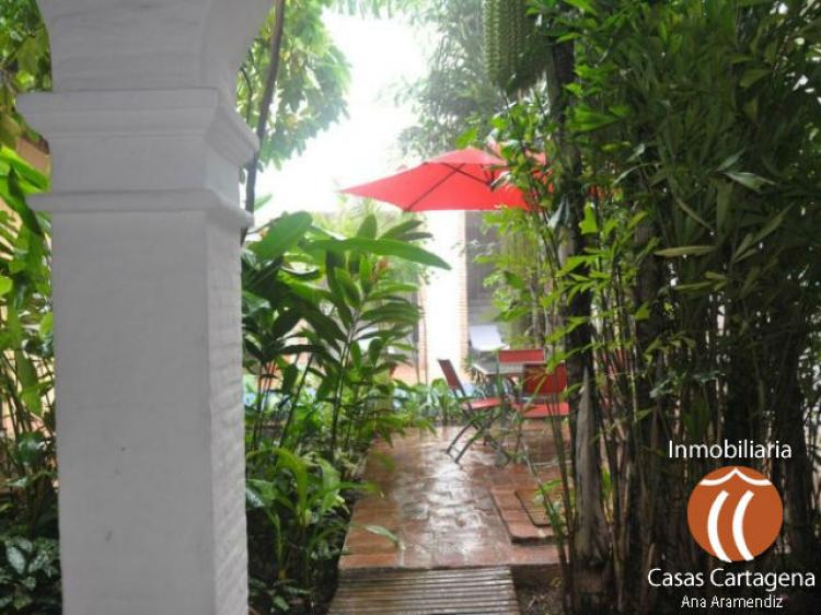 CASA EN CARTAGENA CON ALBERCA PRIVADA ALQUILO  