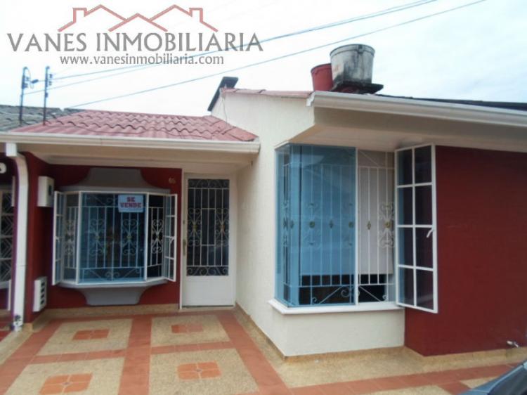 Foto Casa en Venta en Villavicencio, Meta - $ 127.000.000 - CAV65909 - BienesOnLine