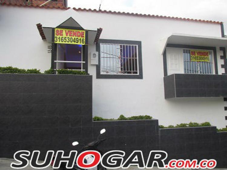 Foto Casa en Venta en Bucaramanga, Santander - $ 135.000.000 - CAV95849 - BienesOnLine