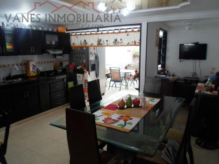 Foto Casa en Venta en Villavicencio, Meta - $ 290.000.000 - CAV69406 - BienesOnLine