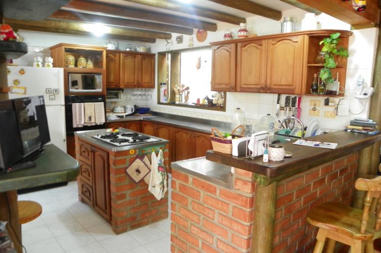 Casa en venta en Rionegro, unidad Cerrada muy bien habitada.