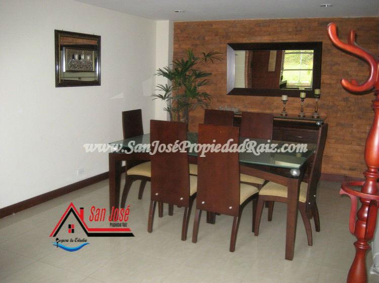 Casa en venta en Sabaneta San José Cód. 2266 NON