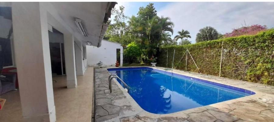 Foto Casa en Venta en Jamundi, Jamundí, Valle del Cauca - $ 1.100.000.000 - CAV204589 - BienesOnLine