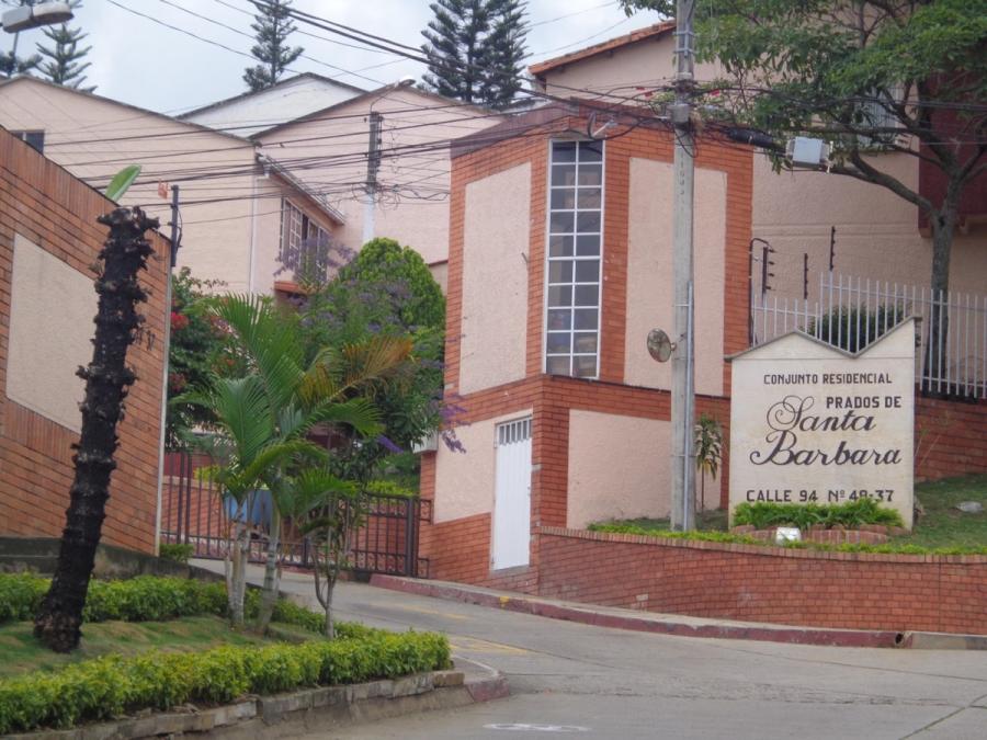 Foto Casa en Venta en EL TEJAR, Bucaramanga, Santander - $ 550.000.000 - CAV205142 - BienesOnLine