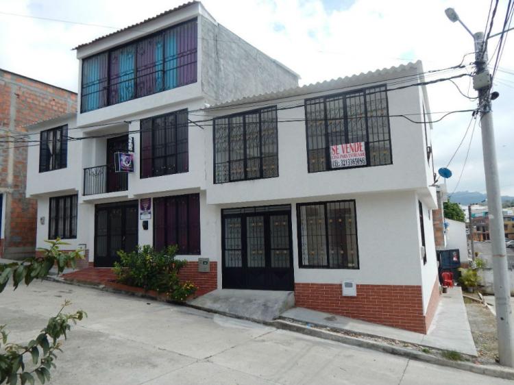 Foto Casa en Venta en Urbanizacion Caminos de Juan Pablo II, Ibagué, Tolima - $ 220.000.000 - CAV134968 - BienesOnLine