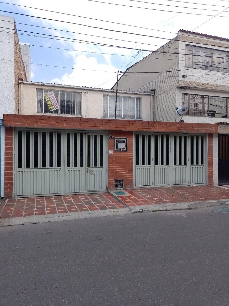 Foto Casa en Venta en Marsella, Ciudad Kennedy, Bogota D.C - $ 720.000.000 - CAV207222 - BienesOnLine