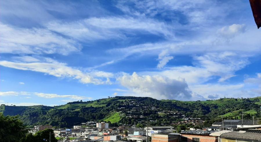 Foto Casa en Venta en La Enea, Manizales, Caldas - $ 350.000.000 - CAV207752 - BienesOnLine