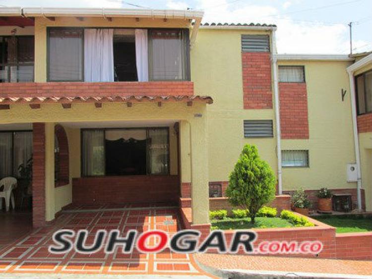Foto Casa en Venta en Bucaramanga, Santander - $ 330.000.000 - CAV62523 - BienesOnLine