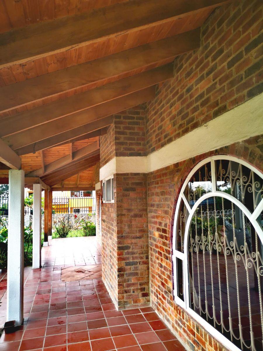 Home in Metric Way