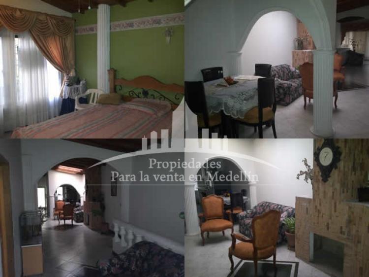 Foto Casa en Venta en Medellín, Antioquia - $ 160.000.000 - CAV55341 - BienesOnLine