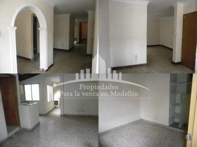 Foto Casa en Venta en Medellín, Antioquia - $ 130.000.000 - CAV57562 - BienesOnLine