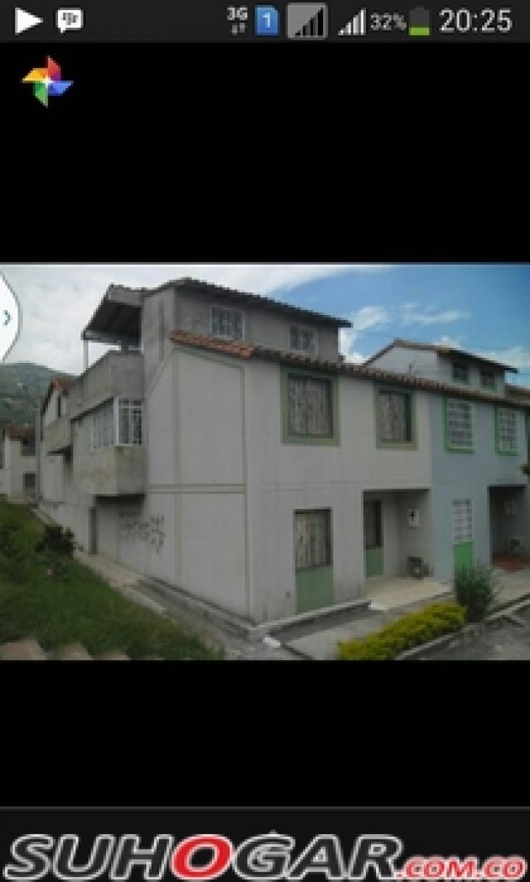 Foto Casa en Venta en Bucaramanga, Santander - $ 150.000.000 - CAV69185 - BienesOnLine