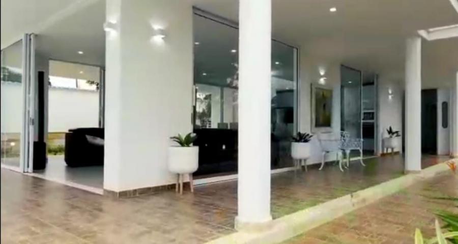 Foto Casa en Venta en FUSAGASUGA, FUSAGASUGA  CUNDINAMARCA COLOMBIA, Cundinamarca - $ 1.800.000.000 - CAV197300 - BienesOnLine