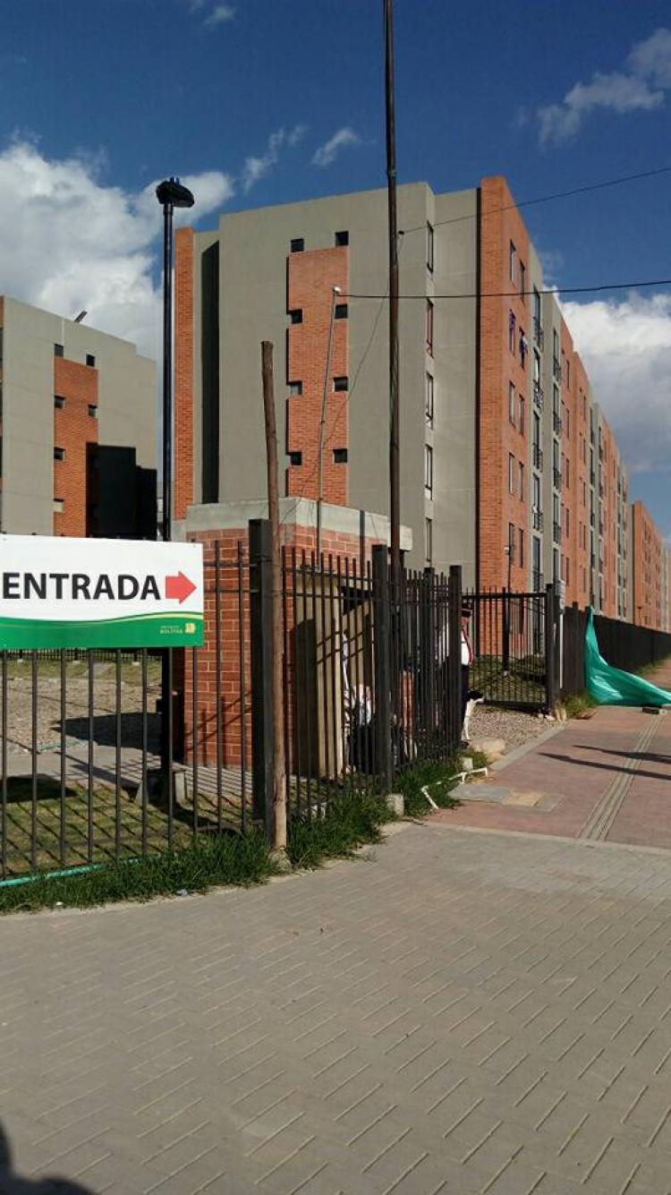 CEDO CRÉDITO Y/O VENDO APARTAMENTO EN OBRA GRIS EN NUEVO CONJUNTO RESIDENCIAL DE MADRID.