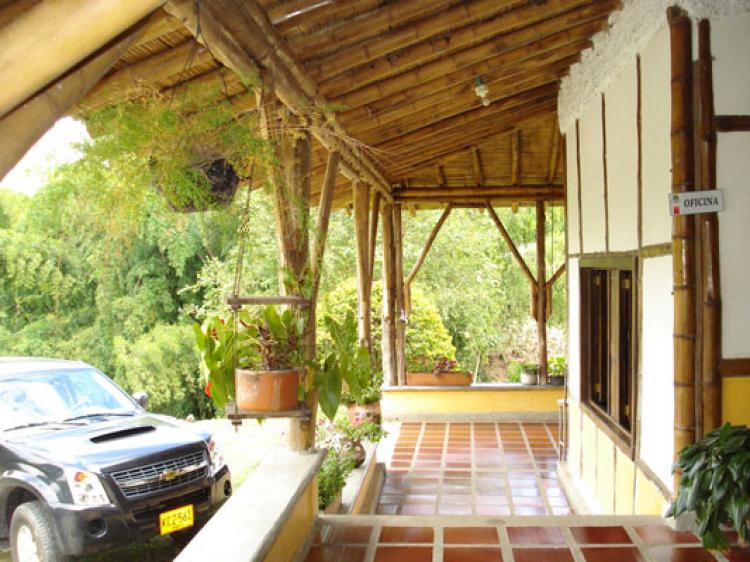 Home in Metric Way