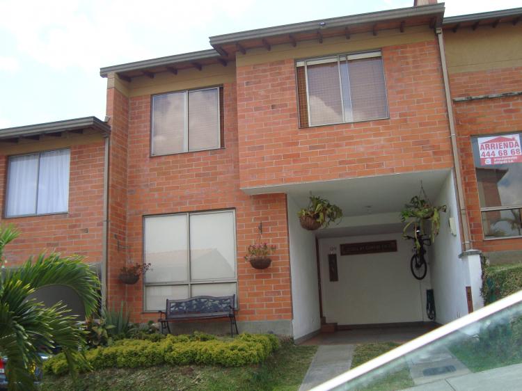 Foto Casa en Venta en Envigado, Envigado, Antioquia - $ 245.000.000 - CAV24463 - BienesOnLine