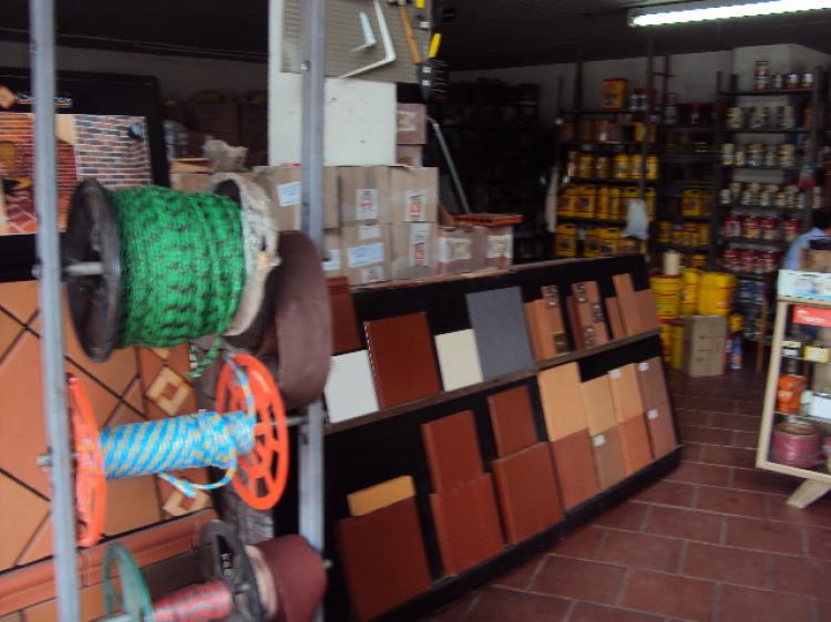 ARRIENDO  BODEGA SECTOR RIO NEGRO