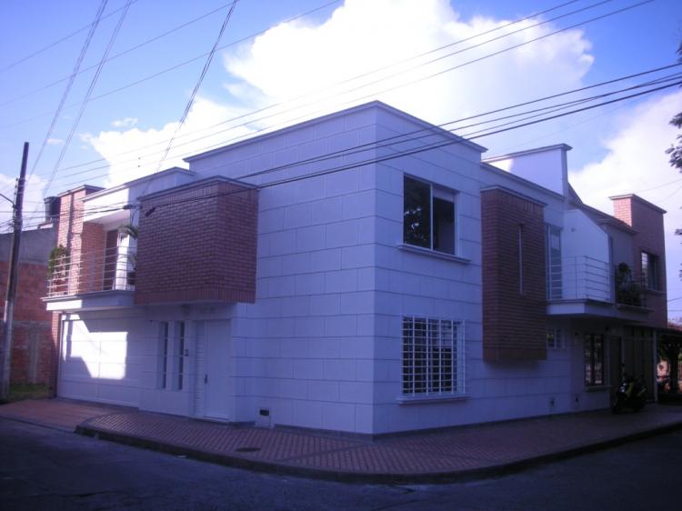 Foto Casa en Venta en EL PRADO, Cartago, Valle del Cauca - U$D 190.000.000 - CAV7649 - BienesOnLine