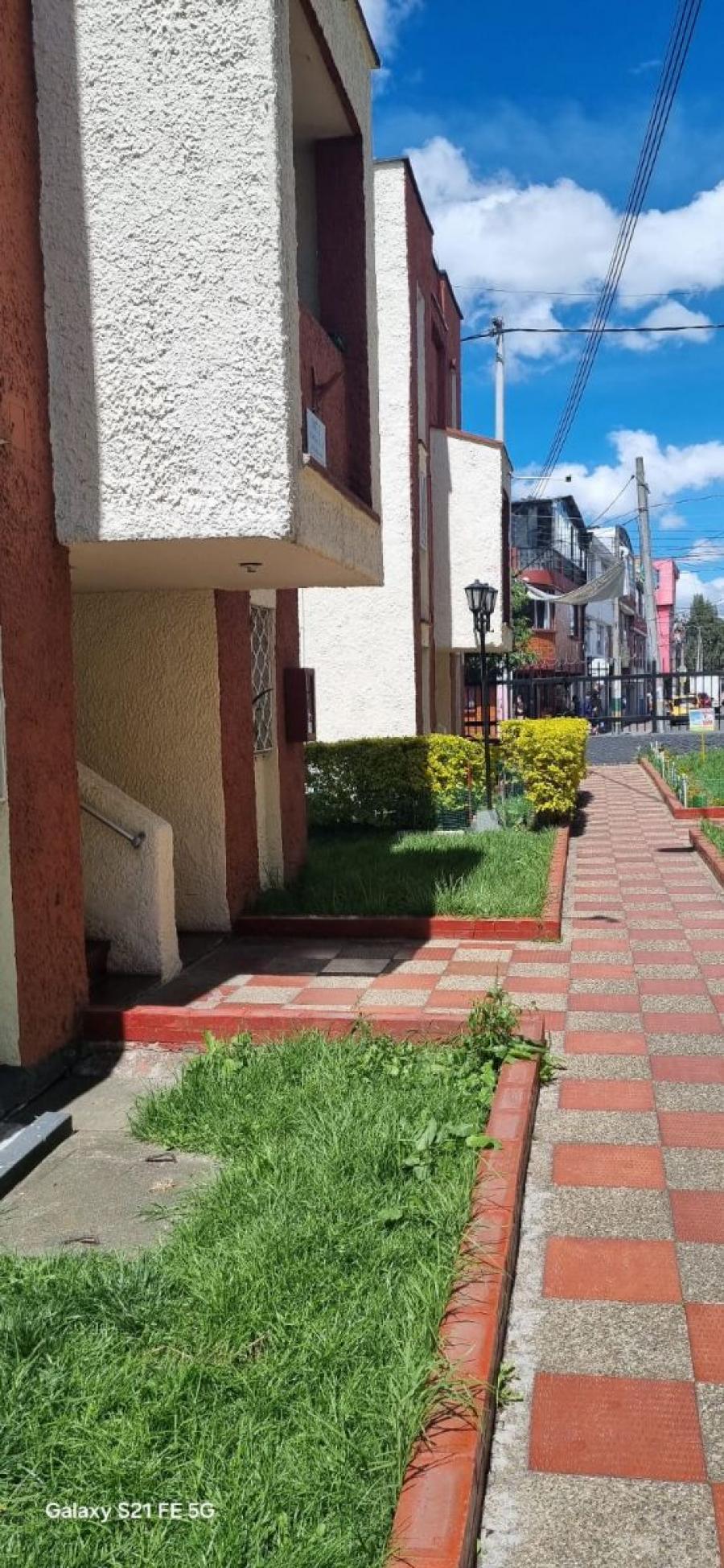 En suba villa Catalina se vende apartamento
