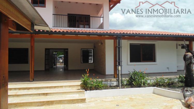 Foto Casa en Venta en Villavicencio, Meta - $ 2.250.000.000 - CAV70460 - BienesOnLine