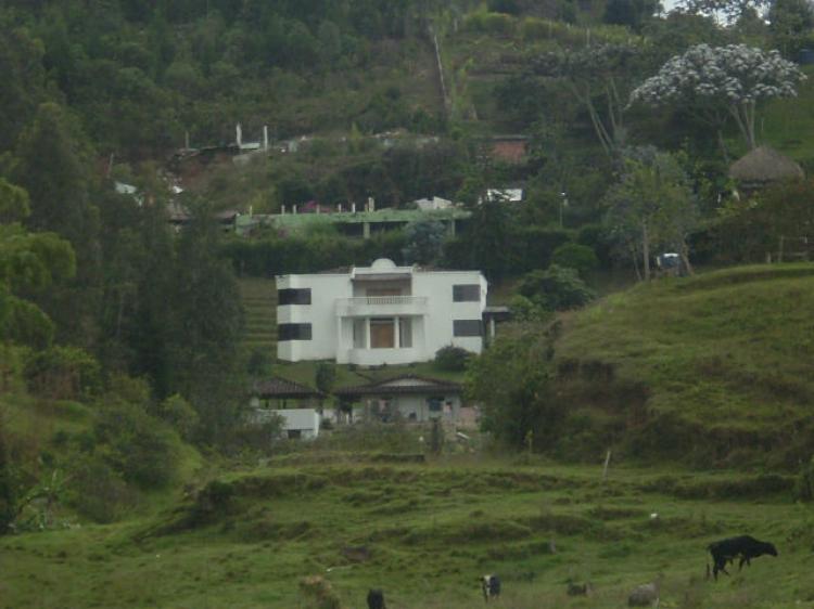 Foto Finca en Venta en La Clara, Guarne, Antioquia - $ 700.000.000 - FIV71118 - BienesOnLine