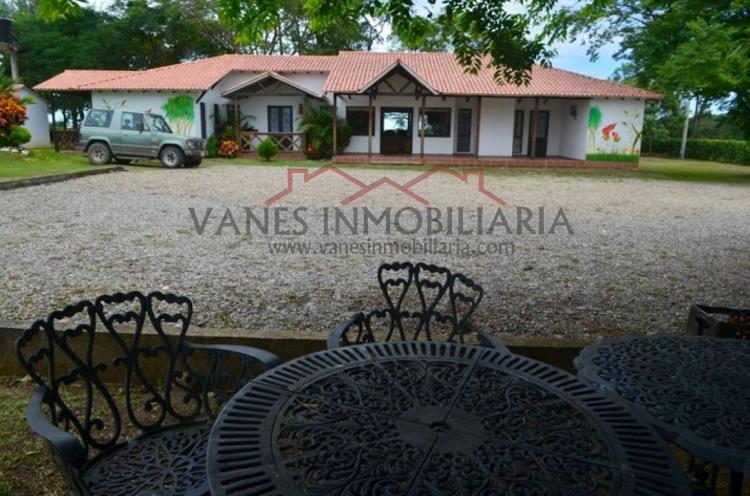 Foto Finca en Venta en Villavicencio, Villavicencio, Meta - $ 1.300.000.000 - FIV145372 - BienesOnLine