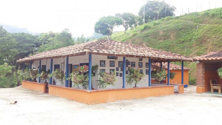 finca economica a menos de una hora de medellin