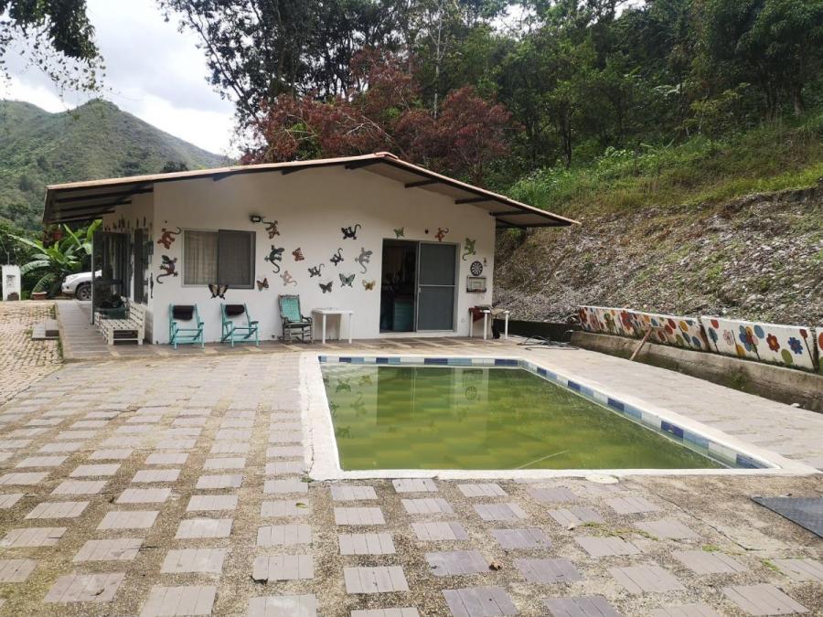 FINCA EN PACHO CUNDINAMARCA