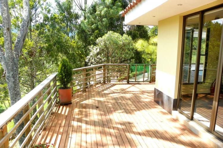 Finca en venta en el Retiro, Unidad cerrada, Moderna, Nueva.