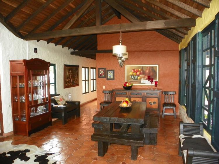 Home in Metric Way
