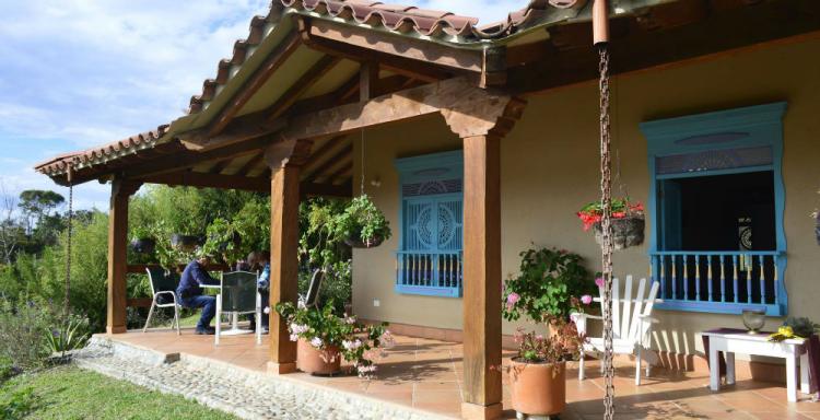 Finca estilo colonial apta para urbanización, Guatapé