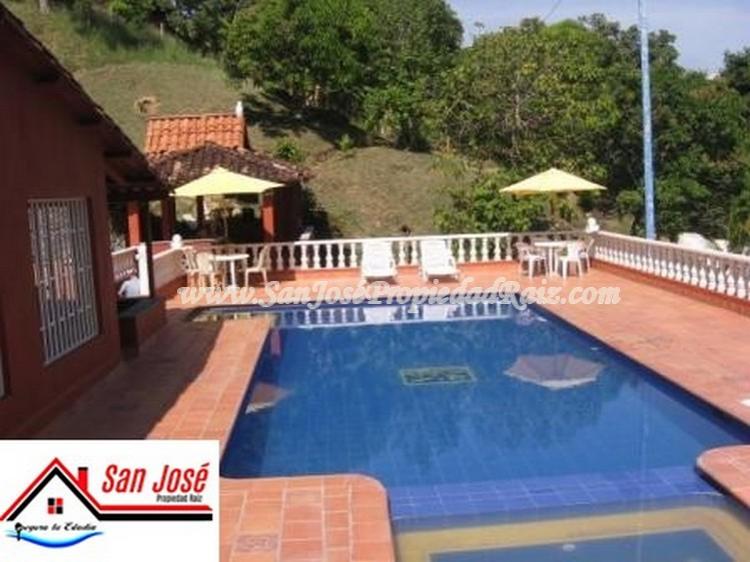 Finca para Alquilar en Santa Fe de Antioquia Cód. 1531huy