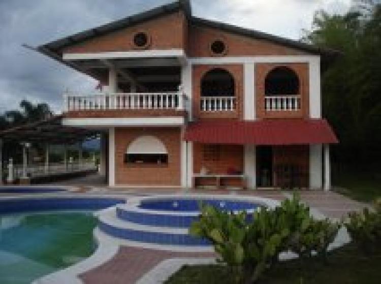 Foto Casa en Venta en Pereira, Risaralda - $ 900.000.000 - CAV39219 - BienesOnLine